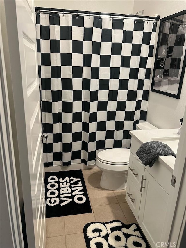 267 N N Magnolia Ave Unit 2, Anaheim, CA 92801 - bathroom featuring toilet, tile patterned flooring, and vanity
