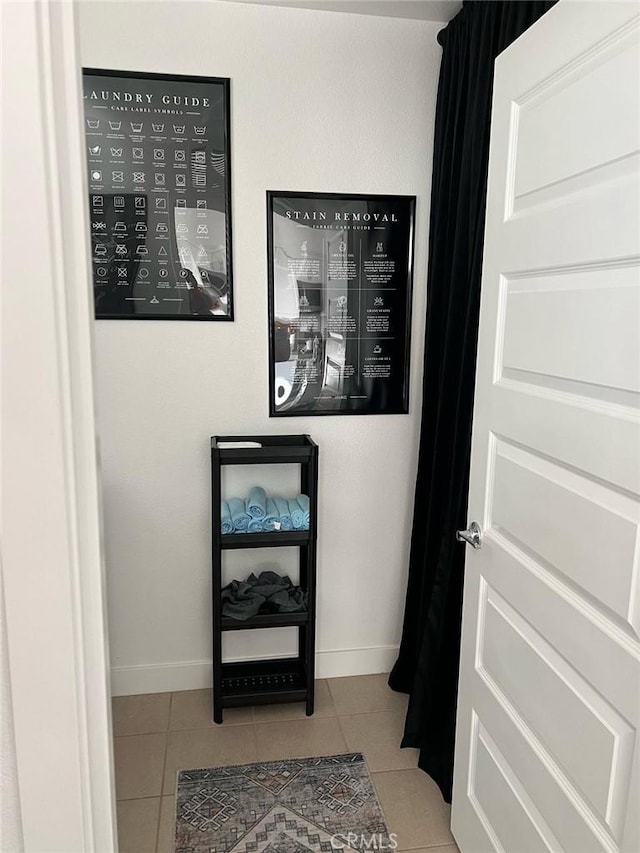 267 N N Magnolia Ave Unit 2, Anaheim, CA 92801 - interior details with baseboards