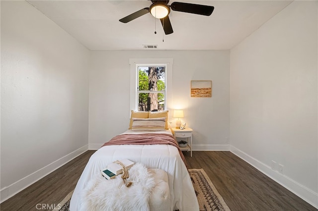 411 A St, Orland, CA 95963 - bedroom featuring wood finished floors, baseboards, and ceiling fan