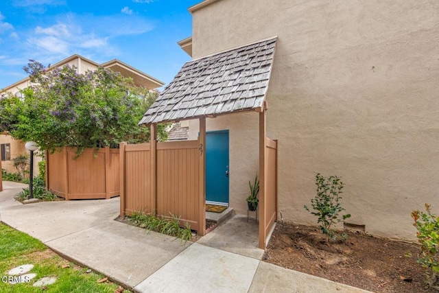 138 S Bryn Mawr St Unit 27, Ventura, CA 93003 - view of home's exterior featuring stucco siding