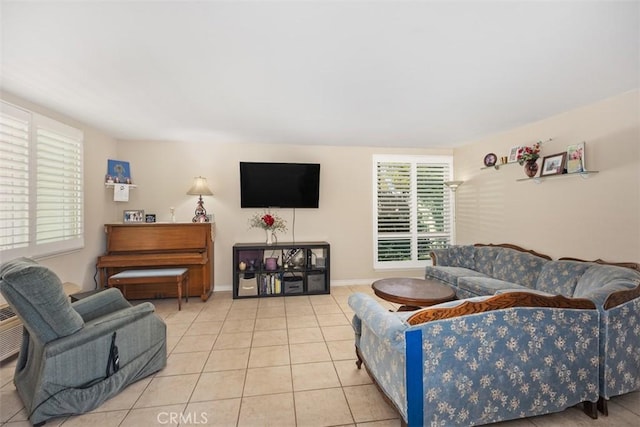 321 Avenida Carmel Unit H, Laguna Woods, CA 92637 - tiled living room with baseboards