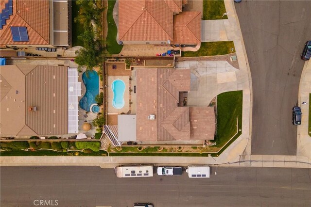 29465 Siderite Cir, Menifee, CA 92584 - aerial view of a pool area