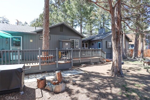 631 Vista Ave, Sugarloaf, CA 92386 - back of property with a deck