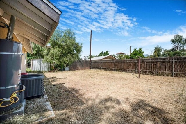 14928 Yucca Ave, Fontana, CA 92335 - photo 32