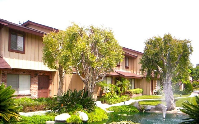 view of home's community