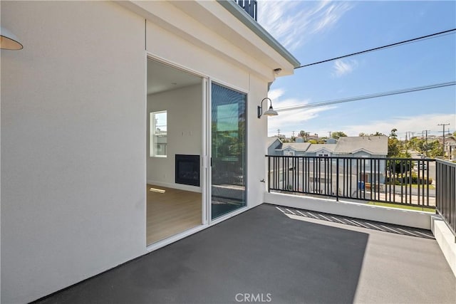 2100 Carnegie Ln, Redondo Beach, CA 90278 - view of patio / terrace