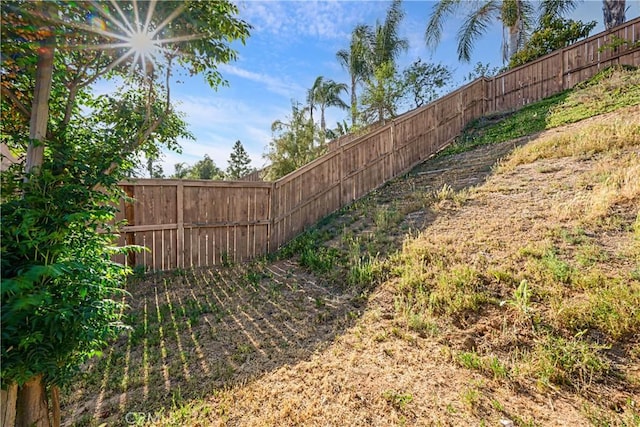 25382 Silverwood Ln, Menifee, CA 92584 - view of yard