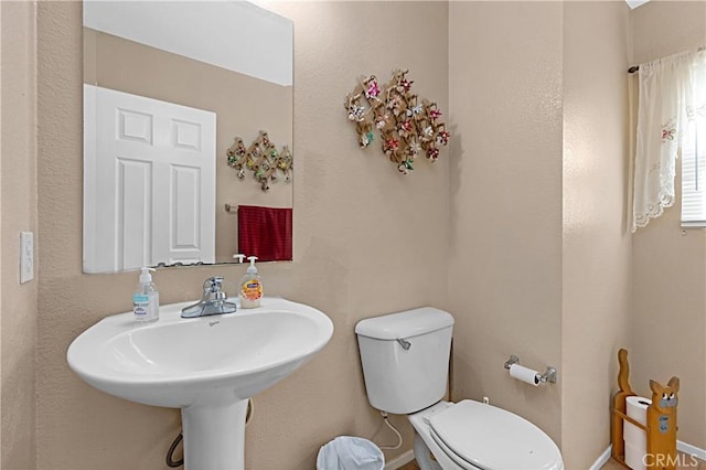 25382 Silverwood Ln, Menifee, CA 92584 - bathroom with toilet