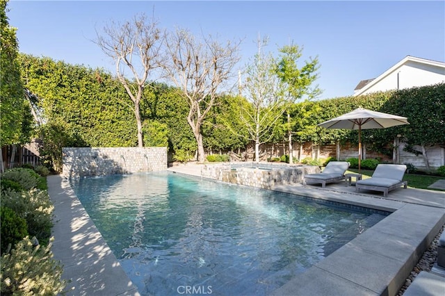 2400 Holly Ln, Newport Beach, CA 92663 - view of swimming pool