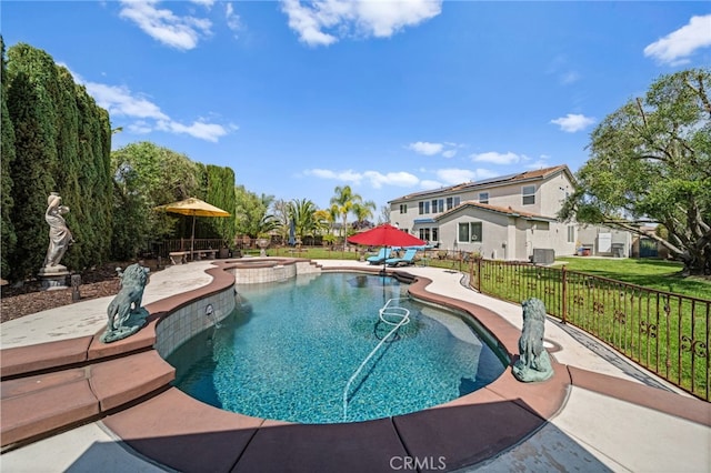 view of pool featuring fence, an in ground hot tub, a fenced in pool, and a patio