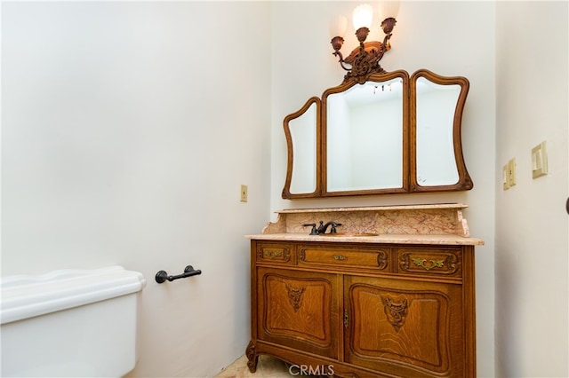 32140 Windrush Rd, Agua Dulce, CA 91390 - bathroom with tasteful backsplash, vanity, and toilet