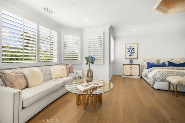 5366 Collingwood Cir, Calabasas, CA 91302 - bedroom featuring wood finished floors, crown molding, recessed lighting, and baseboards