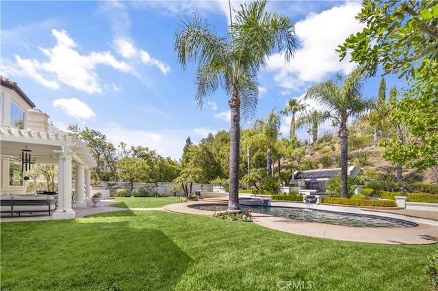 5366 Collingwood Cir, Calabasas, CA 91302 - view of green lawn with a pergola