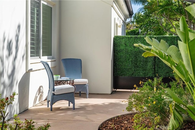 5366 Collingwood Cir, Calabasas, CA 91302 - view of patio / terrace
