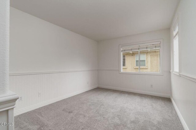 570 Shadow Ln, Simi Valley, CA 93065 - unfurnished room featuring carpet floors and wainscoting