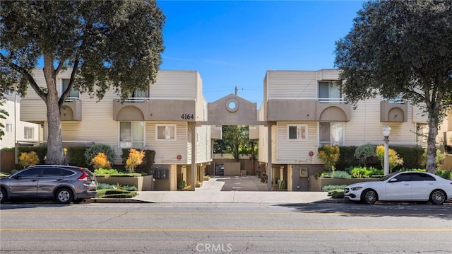 4164 Tujunga Ave Unit 102, Studio City, CA 91604 - view of building exterior