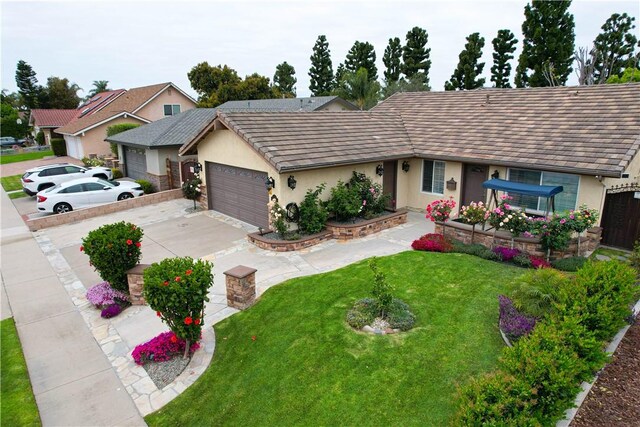 10629 El Este Ave, Fountain Valley, CA 92708 - ranch-style home featuring stucco siding, an attached garage, driveway, and a front yard