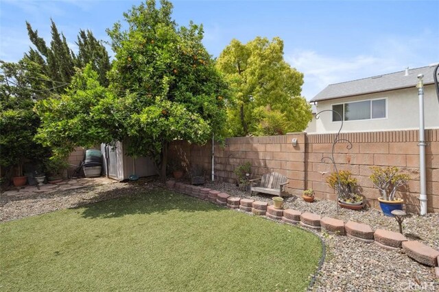 1675 Bridget Ave, Simi Valley, CA 93065 - view of yard