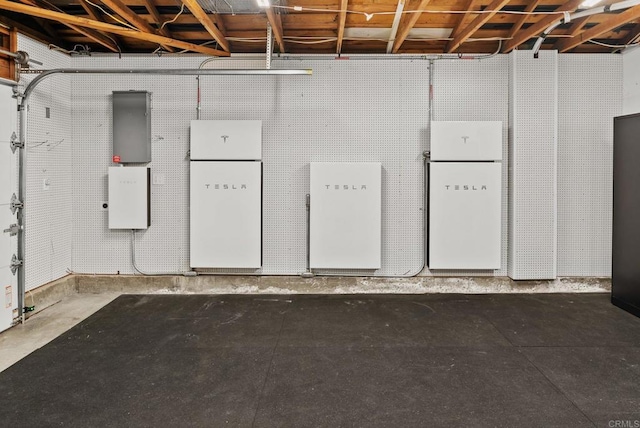 6770 Amberly St, San Diego, CA 92120 - view of below grade area