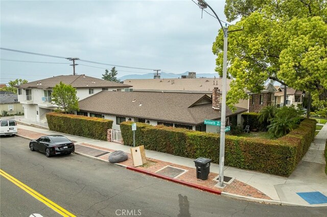 303 S Kenneth Rd, Burbank, CA 91501 - photo 31