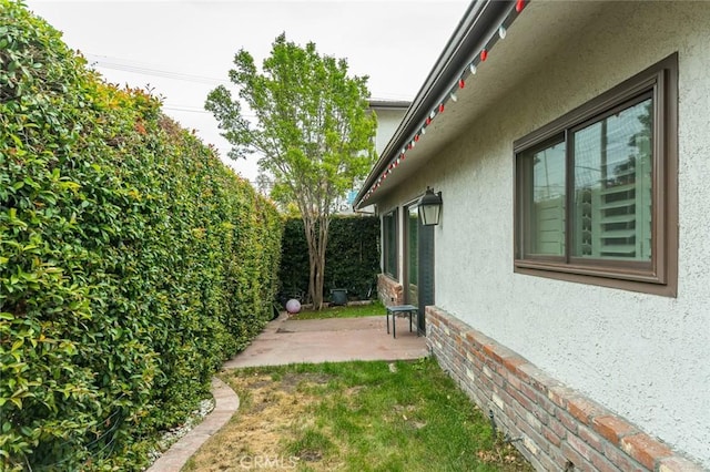 303 S Kenneth Rd, Burbank, CA 91501 - photo 3