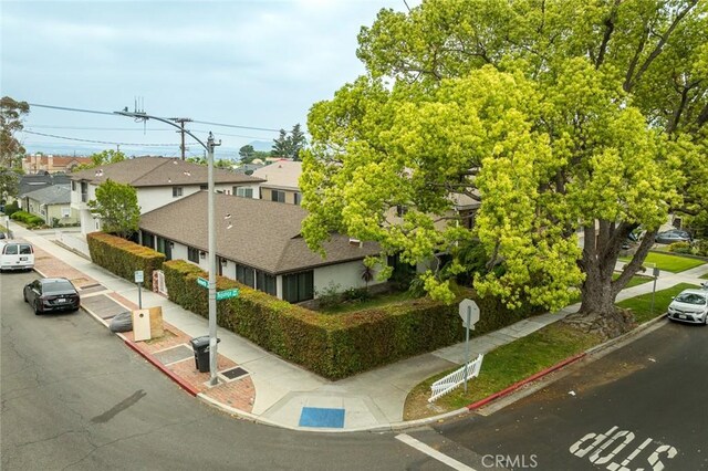 303 S Kenneth Rd, Burbank, CA 91501 - photo 35
