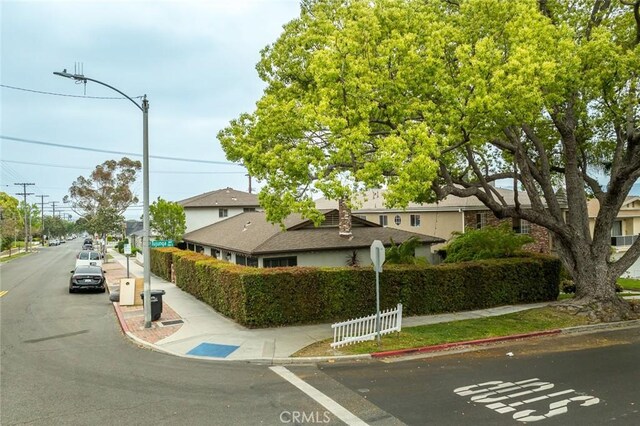 303 S Kenneth Rd, Burbank, CA 91501 - photo 33
