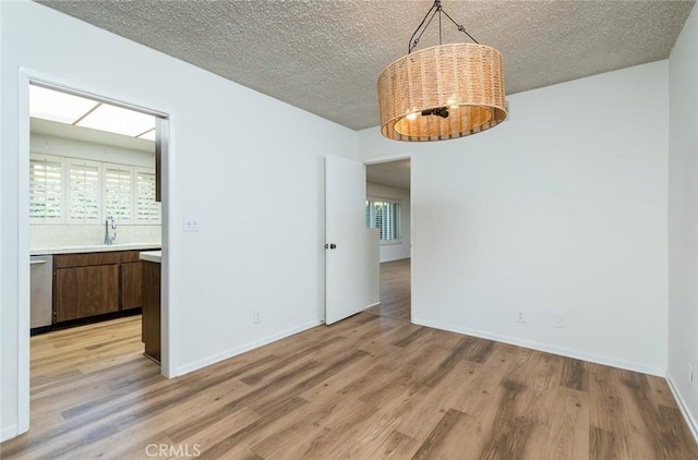 303 S Kenneth Rd, Burbank, CA 91501 - photo 9