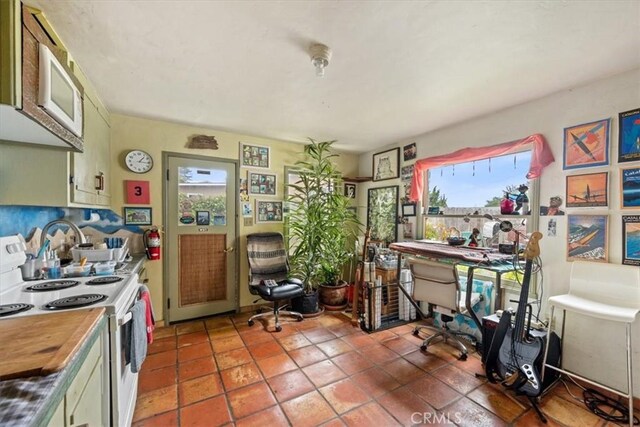 685 Kings Ave, Morro Bay, CA 93442 - photo 26