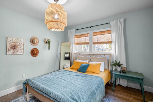 376163 Swift Ave, San Diego, CA 92104 - bedroom with baseboards and wood finished floors