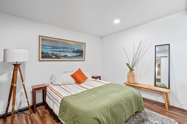 376163 Swift Ave, San Diego, CA 92104 - bedroom featuring dark wood-style flooring, baseboards, and recessed lighting