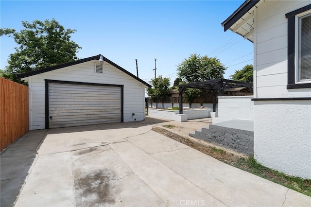 1559 N Carruth Ave, Fresno, CA 93728 - detached garage with fence and concrete driveway