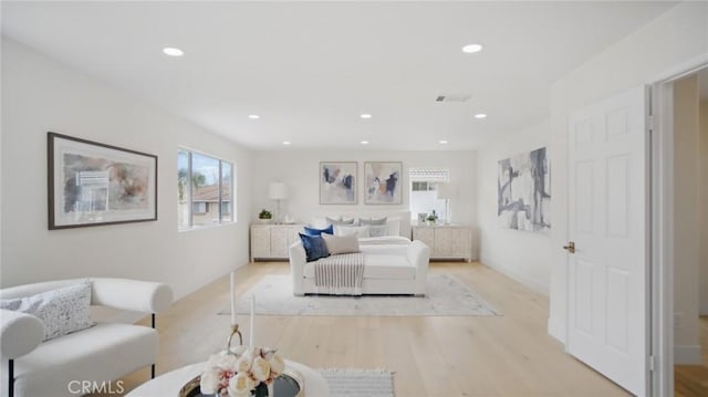 44 Statehouse Pl, Irvine, CA 92602 - bedroom featuring recessed lighting, visible vents, and light wood-type flooring