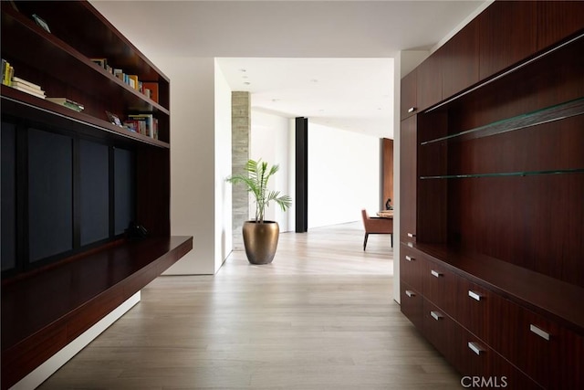 314 N Barrington Ave, Los Angeles, CA 90049 - photo 30