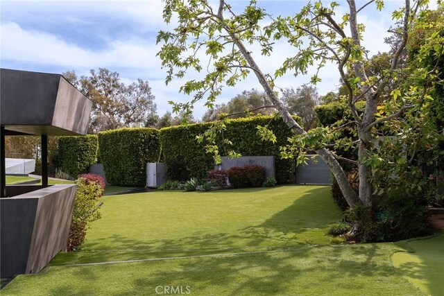 314 N Barrington Ave, Los Angeles, CA 90049 - photo 8