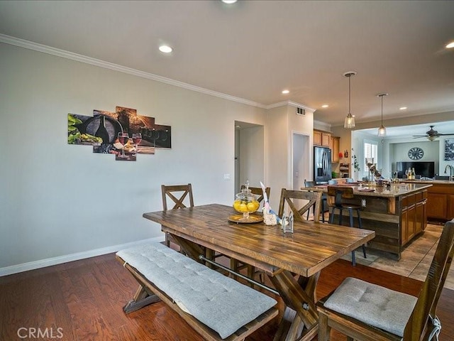 37192 Amateur Way, Beaumont, CA 92223 - dining space featuring a ceiling fan, crown molding, baseboards, visible vents, and recessed lighting
