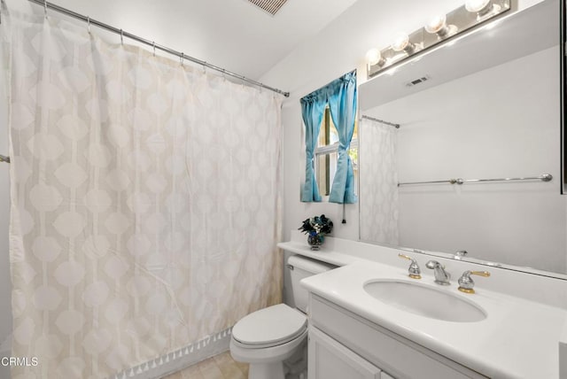 964 Vista Pointe Pl, Santa Paula, CA 93060 - full bath with visible vents, vanity, a shower with shower curtain, and toilet
