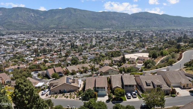 964 Vista Pointe Pl, Santa Paula, CA 93060 - aerial view featuring a residential view and a mountain view