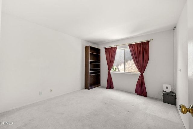 964 Vista Pointe Pl, Santa Paula, CA 93060 - view of carpeted spare room