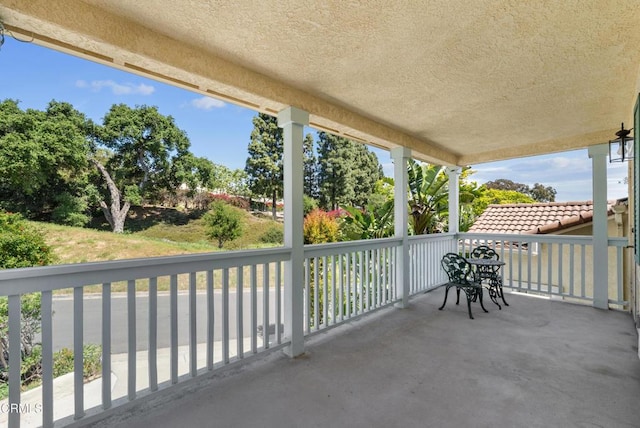 964 Vista Pointe Pl, Santa Paula, CA 93060 - view of patio