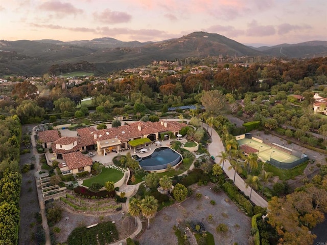 bird's eye view with a mountain view