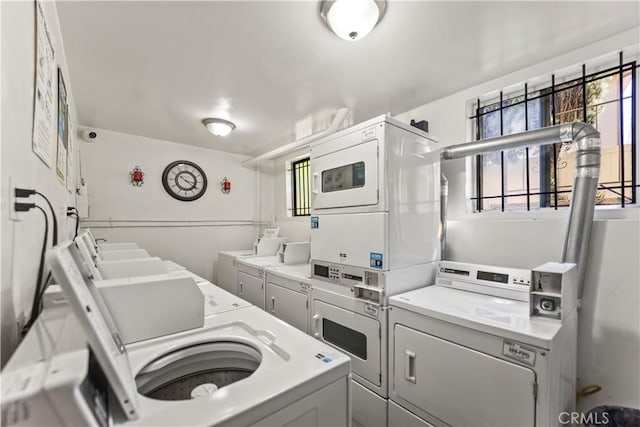 600 W Stocker St Unit 303, Glendale, CA 91202 - shared laundry featuring independent washer and dryer, estacked washer and dryer, and plenty of natural light