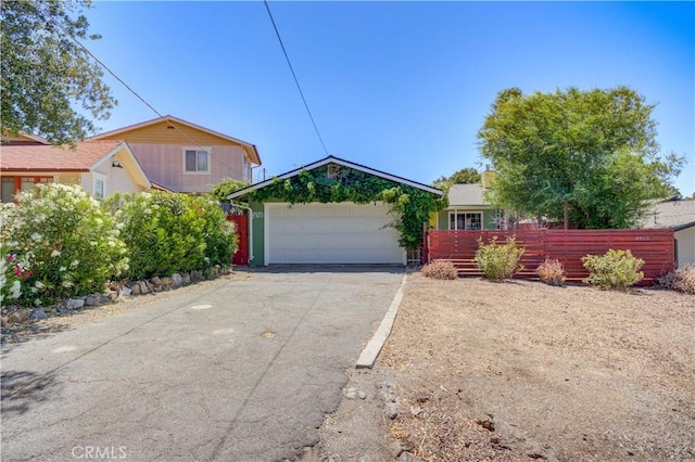 8920 Arcade Rd, Atascadero, CA 93422 - view of front of home featuring driveway