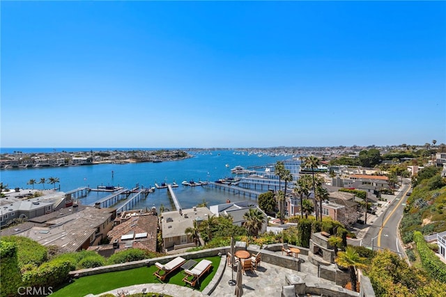 309 Carnation Ave Unit 4, Corona Del Mar, CA 92625 - drone / aerial view of a nearby body of water