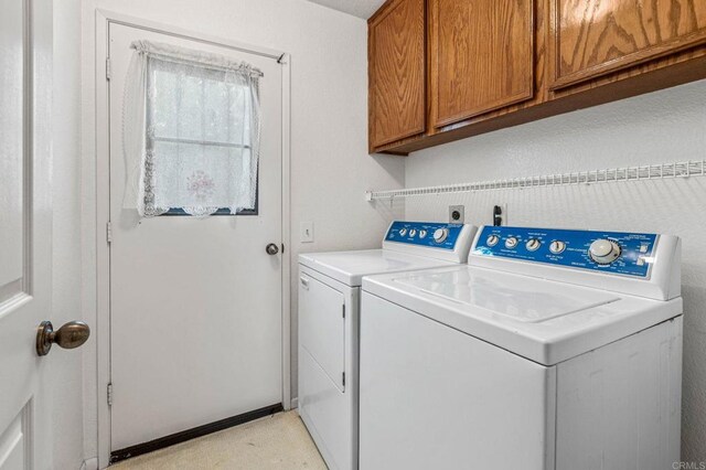 688 Via Encantada, Chula Vista, CA 91913 - laundry area with cabinet space and independent washer and dryer