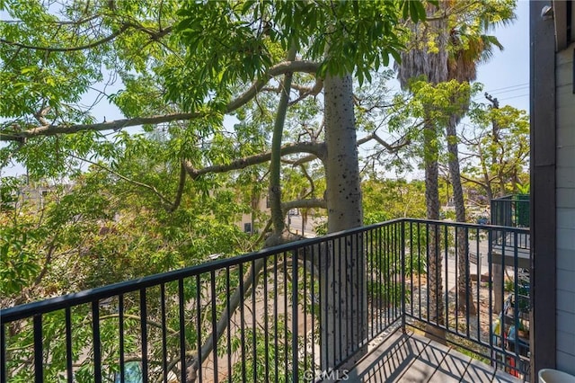 1600 Redondo Ave Unit 4, Long Beach, CA 90804 - view of balcony