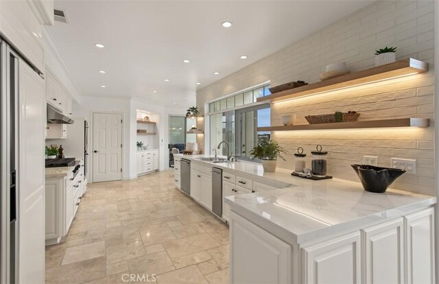 16201 Santa Barbara Ln, Huntington Beach, CA 92649 - photo 19