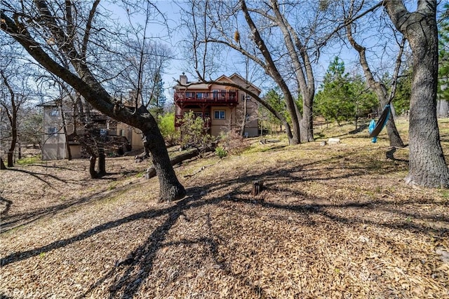 28136 N Bay Rd, Lake Arrowhead, CA 92352 - view of yard with a deck