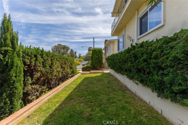 1729 S Alma St, San Pedro, CA 90731 - view of grassy yard
