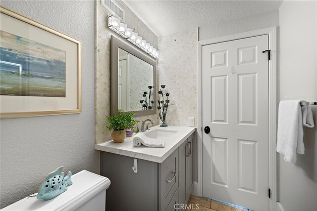 21495 Silvertree Ln, Rancho Santa Margarita, CA 92679 - photo 18